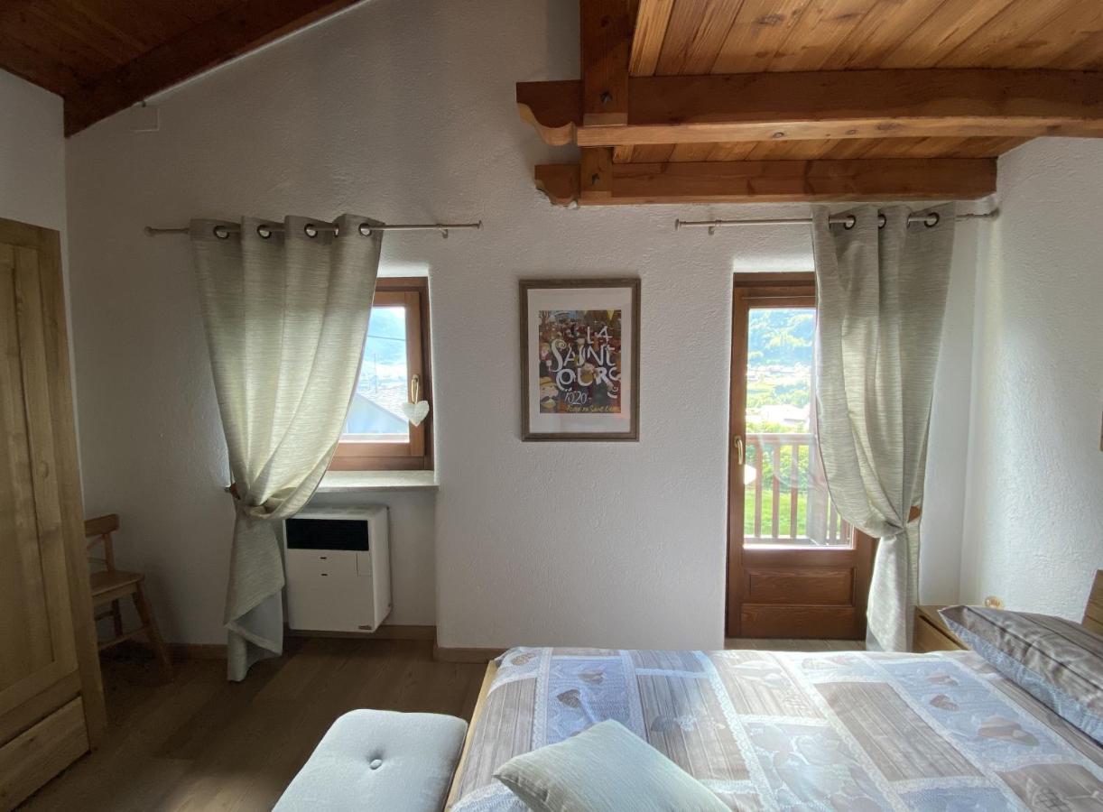 Grenier Du Coeur Apartment Аоста Екстериор снимка