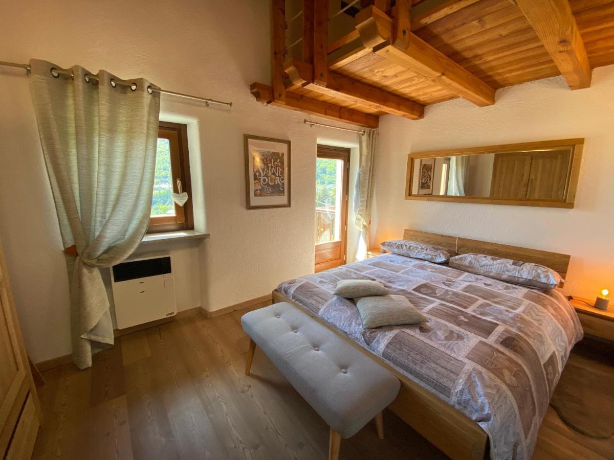 Grenier Du Coeur Apartment Аоста Екстериор снимка