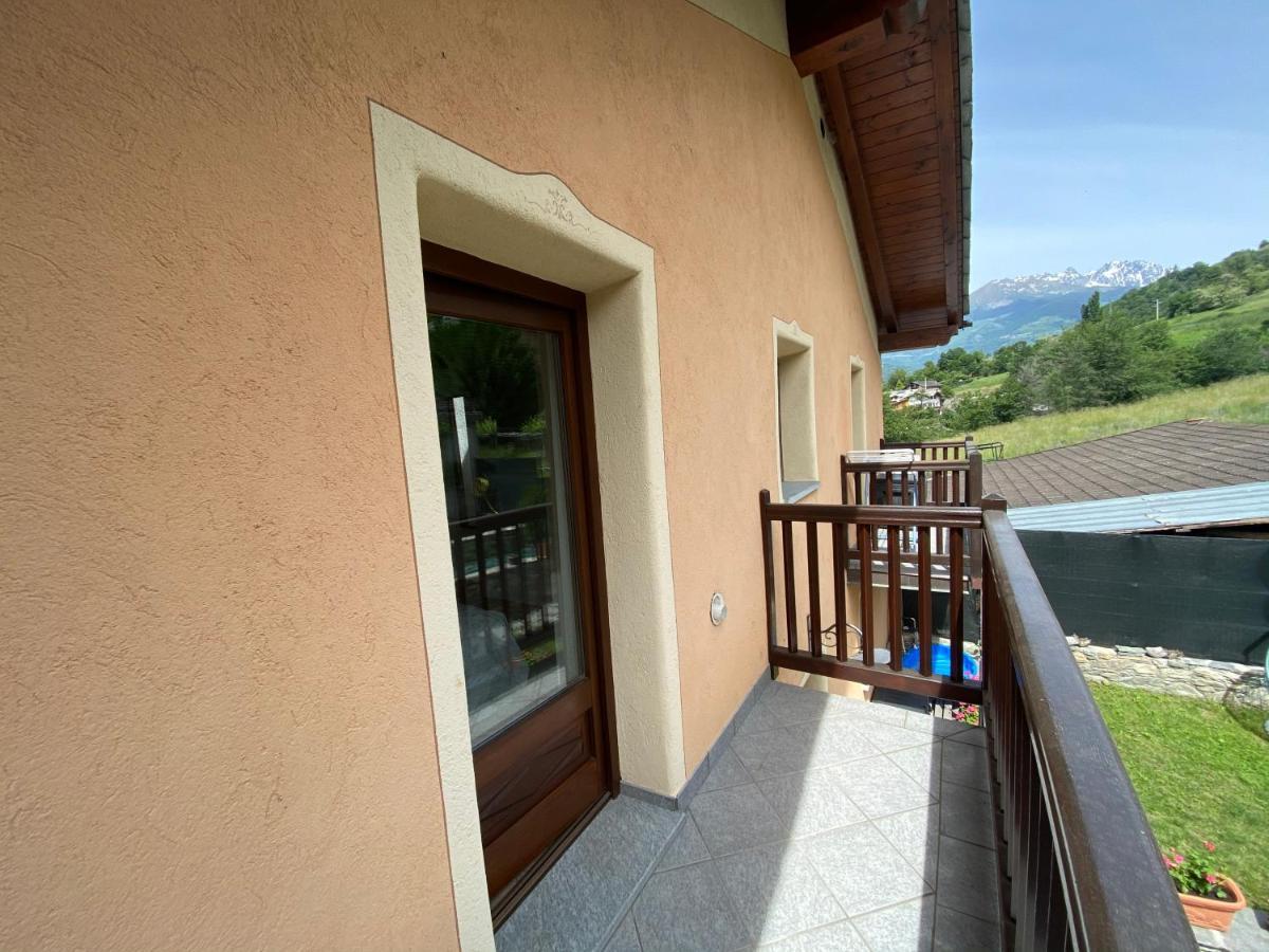 Grenier Du Coeur Apartment Аоста Екстериор снимка